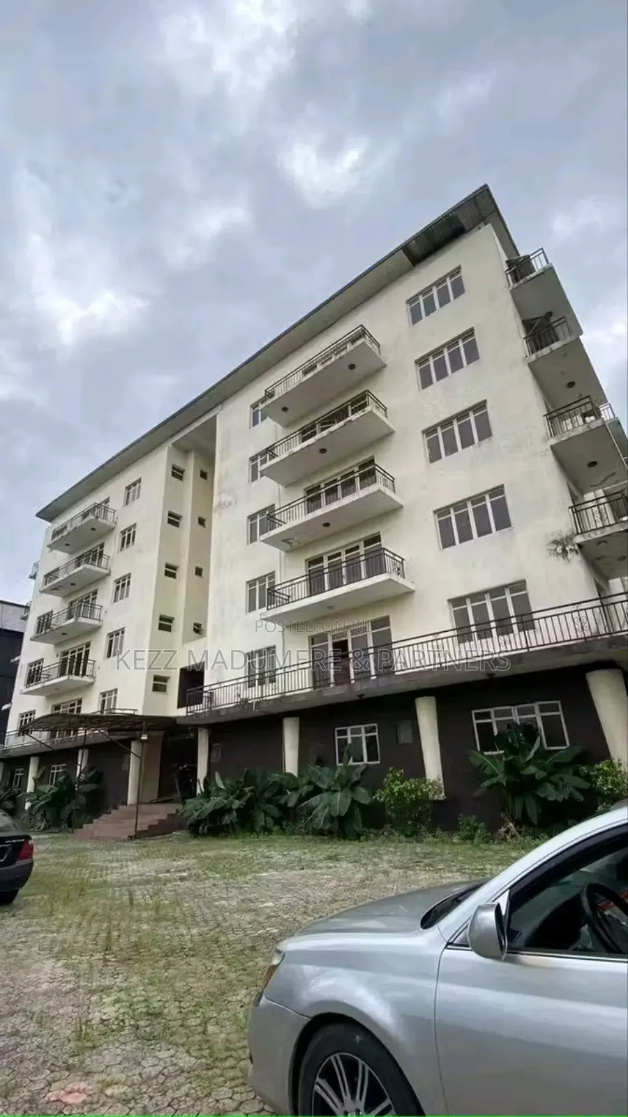 20bdrm Block of Flats in New Gra, Port for sale in Port-Harcourt