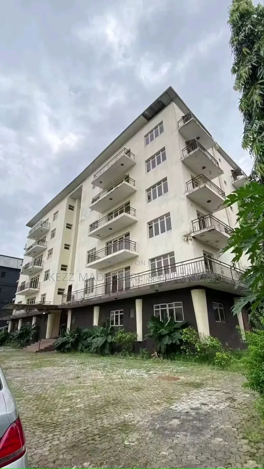 20bdrm Block of Flats in New Gra, Port for sale in Port-Harcourt