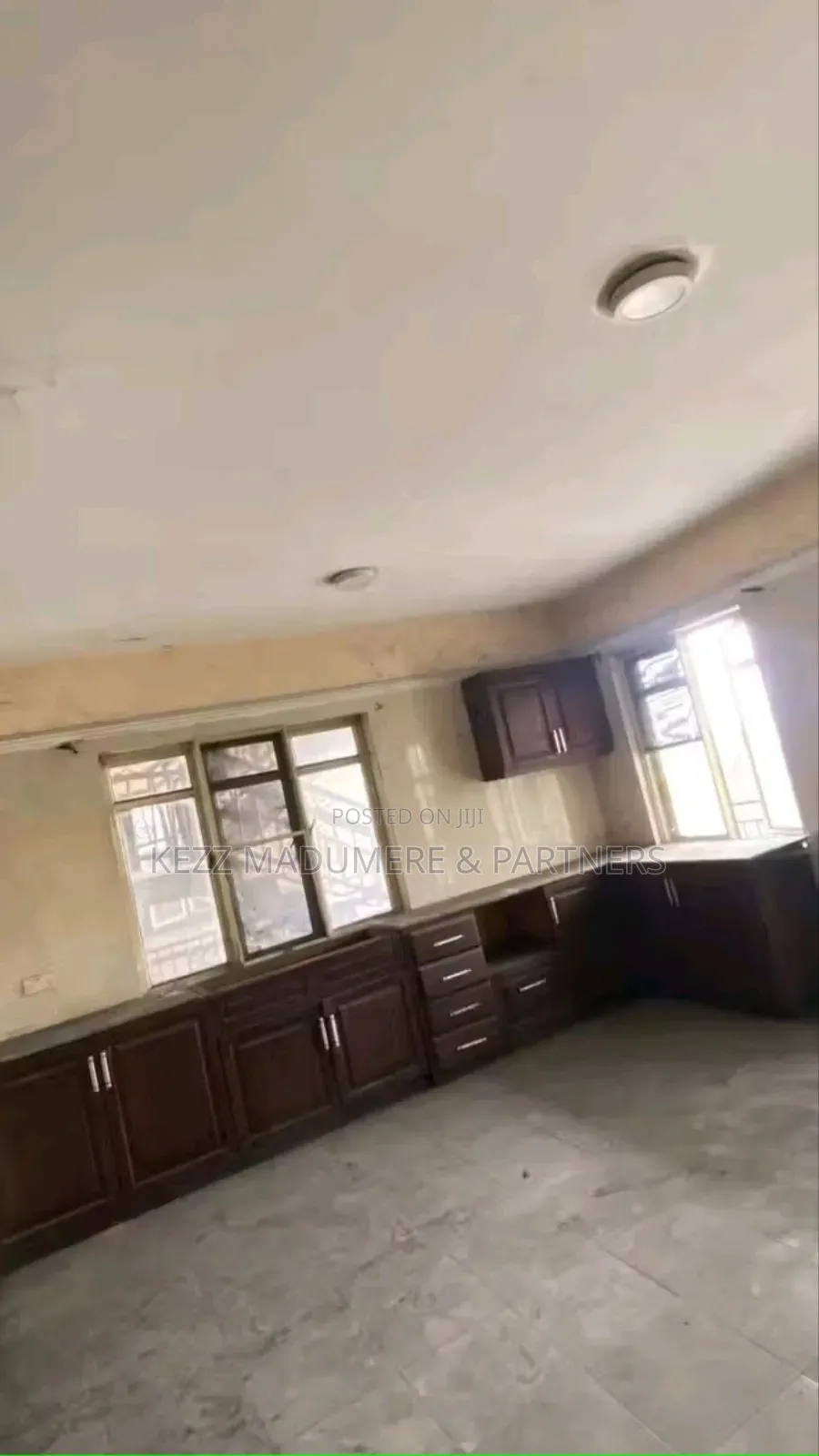 20bdrm Block of Flats in New Gra, Port for sale in Port-Harcourt