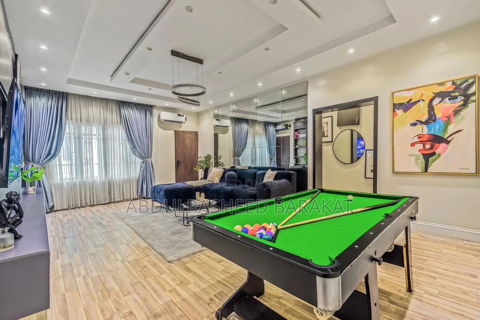 Luxury Three Bedroom Apartment With Pool Snooker Tennis in Lekki Phase 1