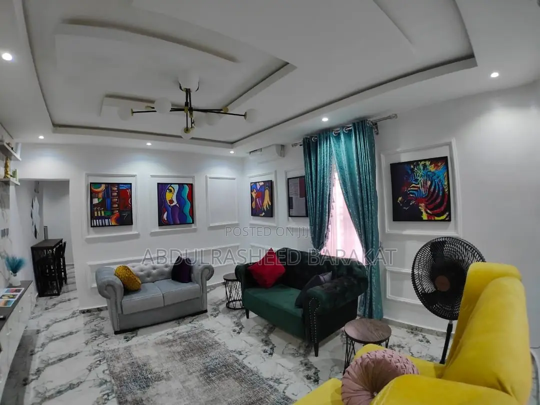 Luxury Spacious Two Bedroom Apartment in Airport Road / Ikeja