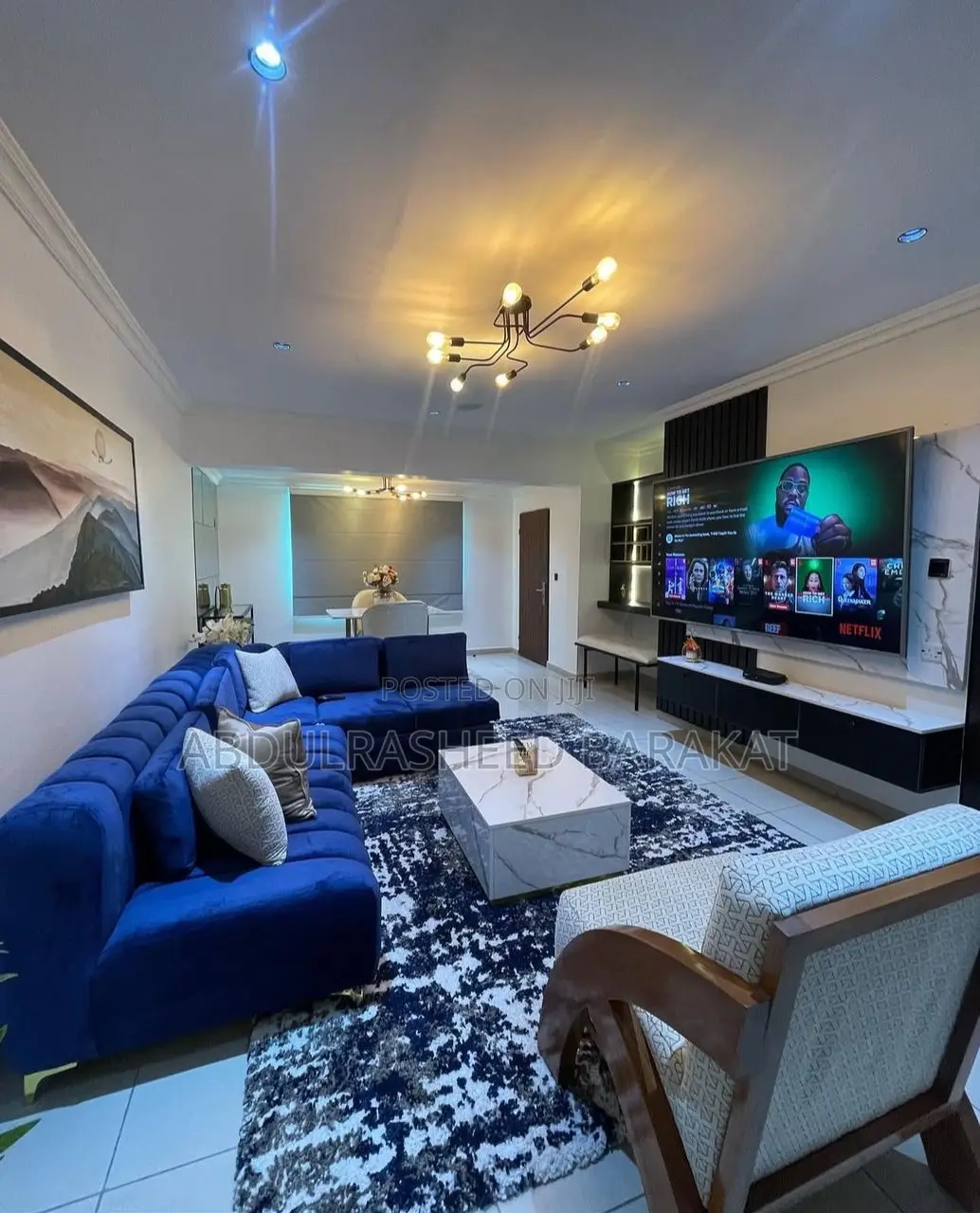 Luxury One Bedroom Apartment With Bathtub in Ikoyi