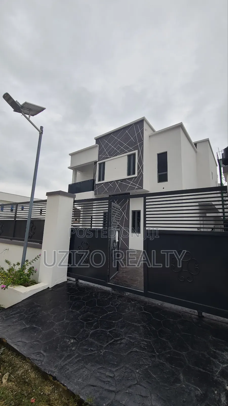 4bdrm Duplex in Sangotedo for sale in Sangotedo