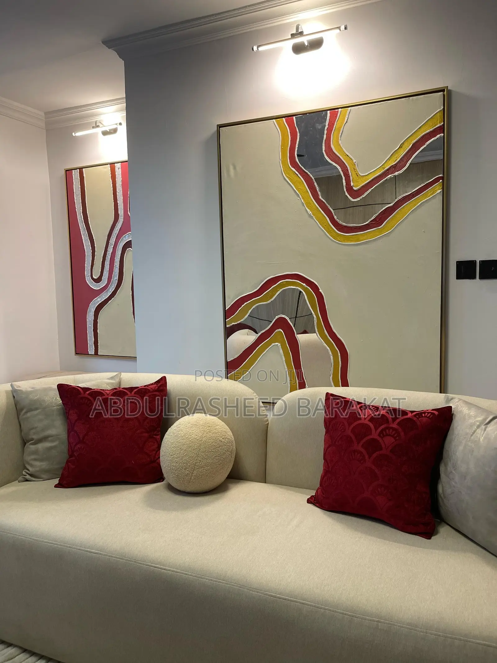 Luxury One Bedroom Apartment With Bathtub in Ikoyi