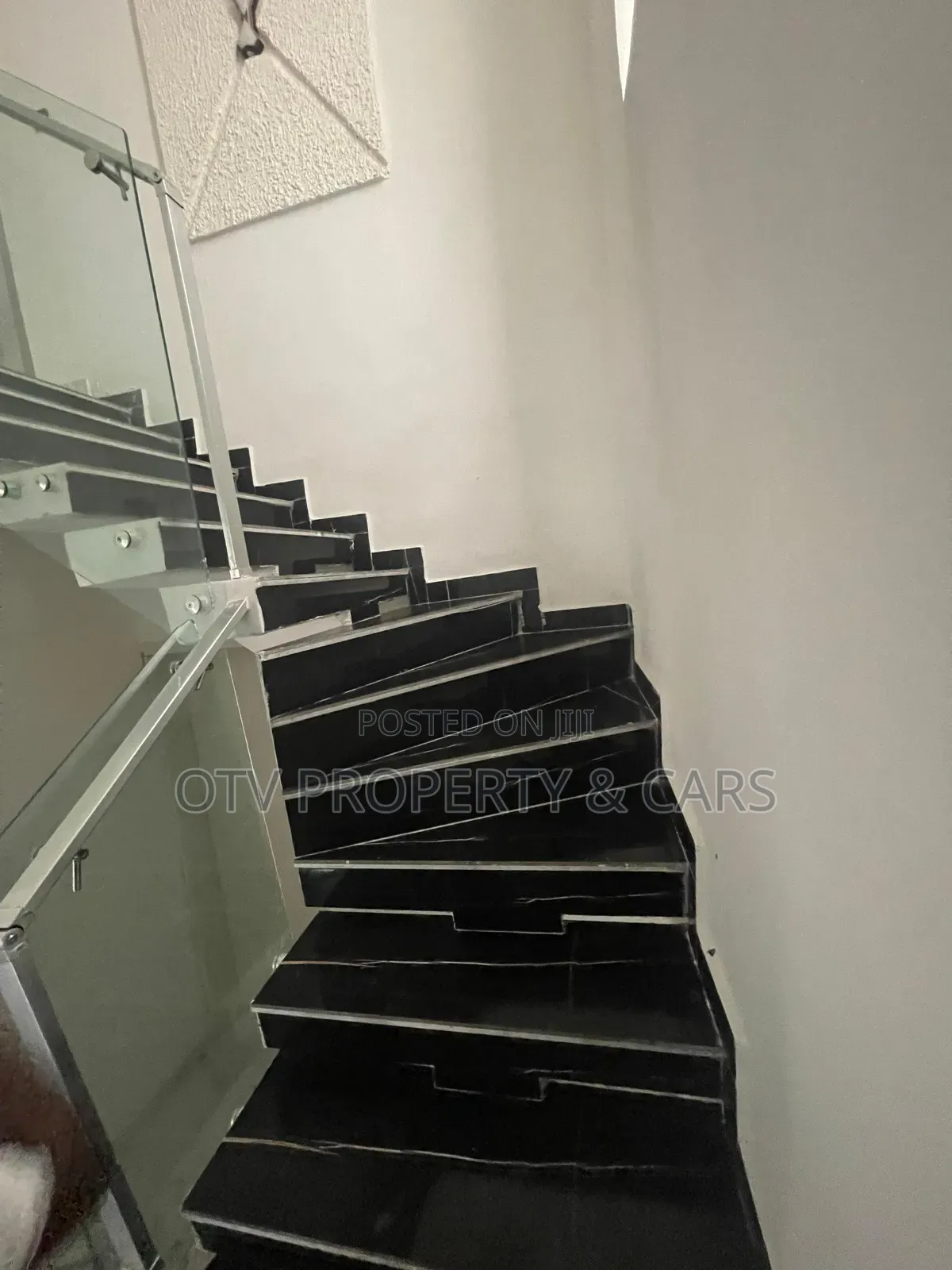 Furnished 4bdrm Duplex in Okota for sale in Okota
