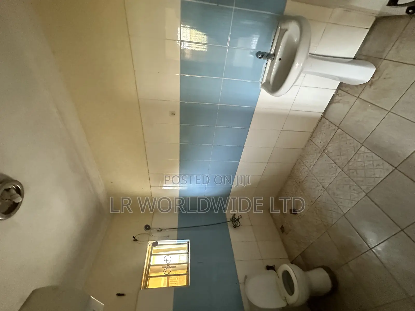 2bdrm Bungalow in Trademore, Lugbe District for sale in Lugbe District