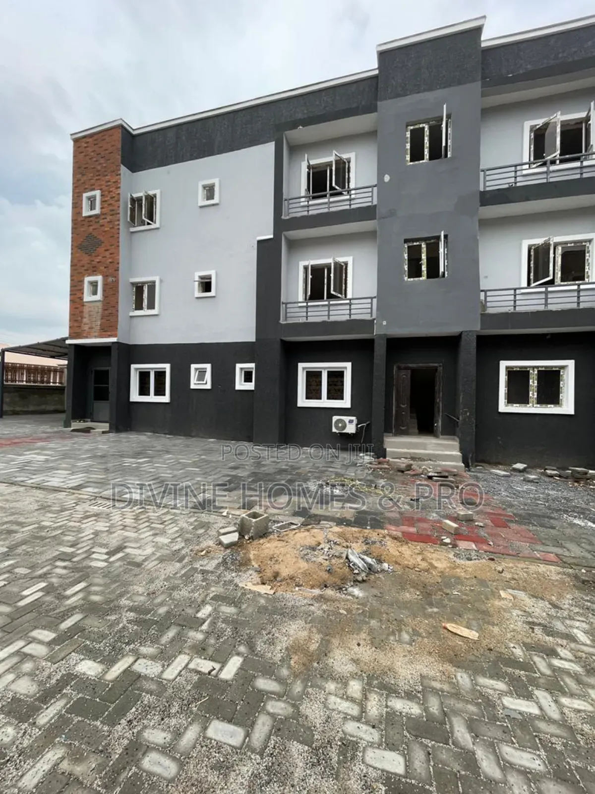 3bdrm Block of Flats in Army Estate, Kubwa for sale in Kubwa