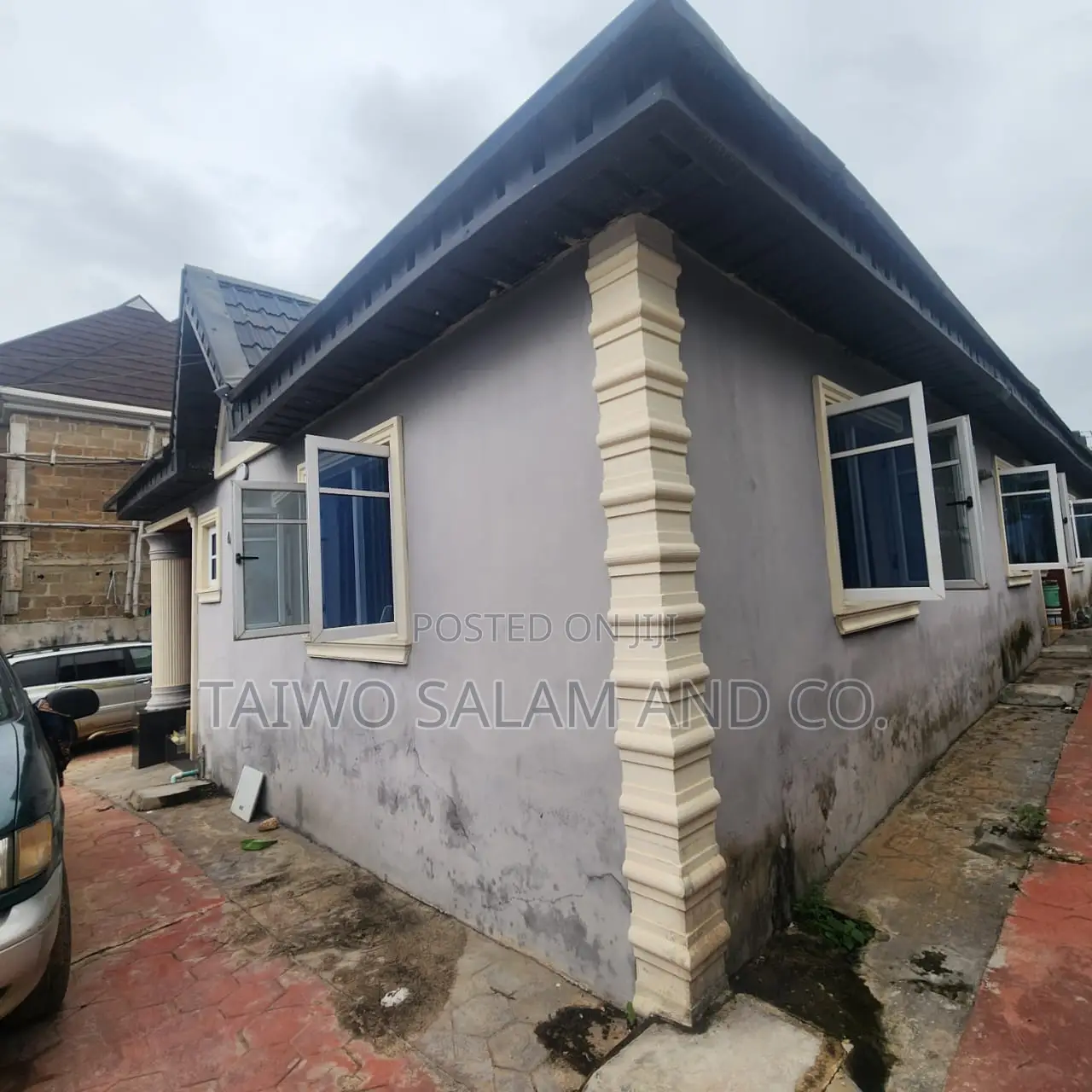 2bdrm Block of Flats in Akala Express for sale in Akala Express