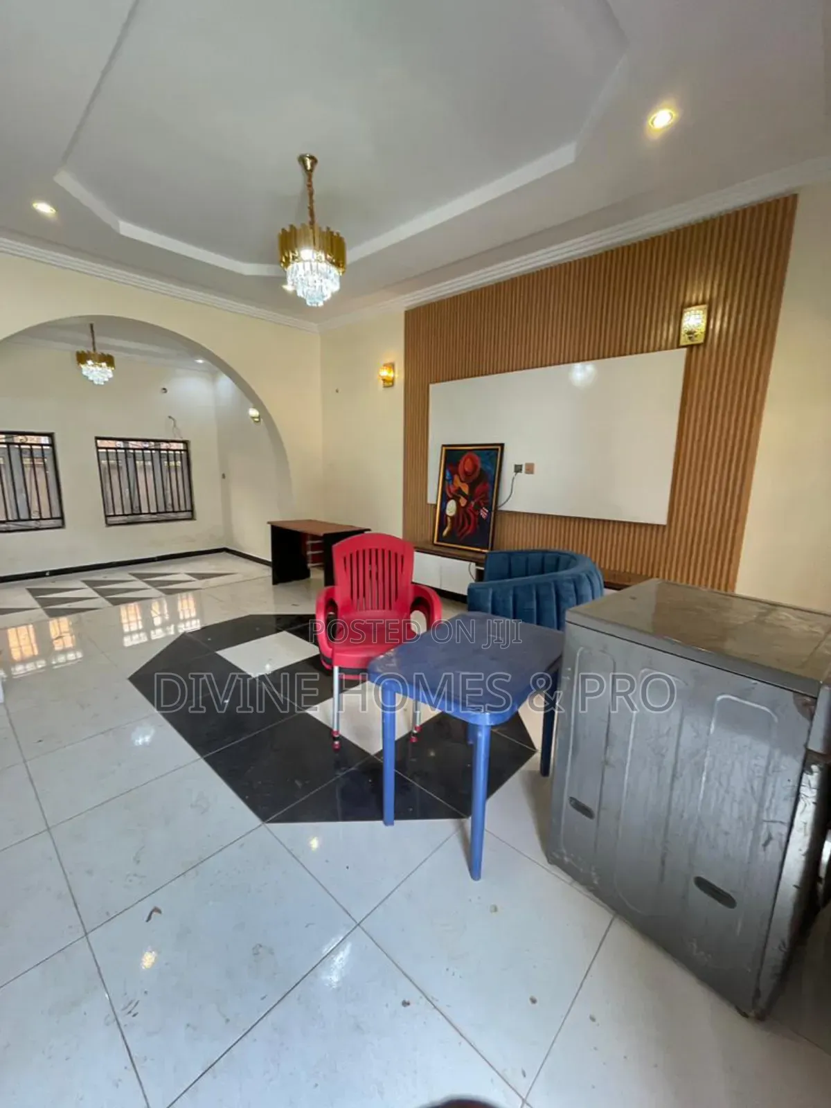 4bdrm Duplex in Area 1 for sale in Area 1