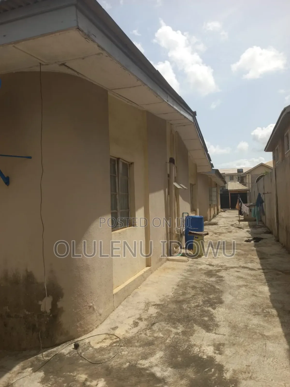 Furnished 2bdrm Block of Flats in Mini Estate, Alimosho for sale in Alimosho