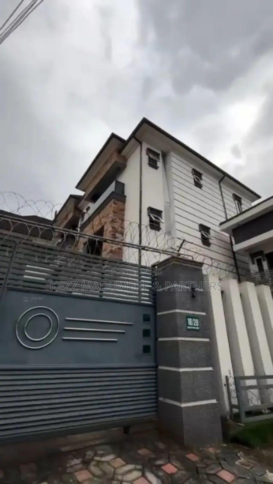 14bdrm Block of Flats in Nta Road, Port for sale in Port-Harcourt