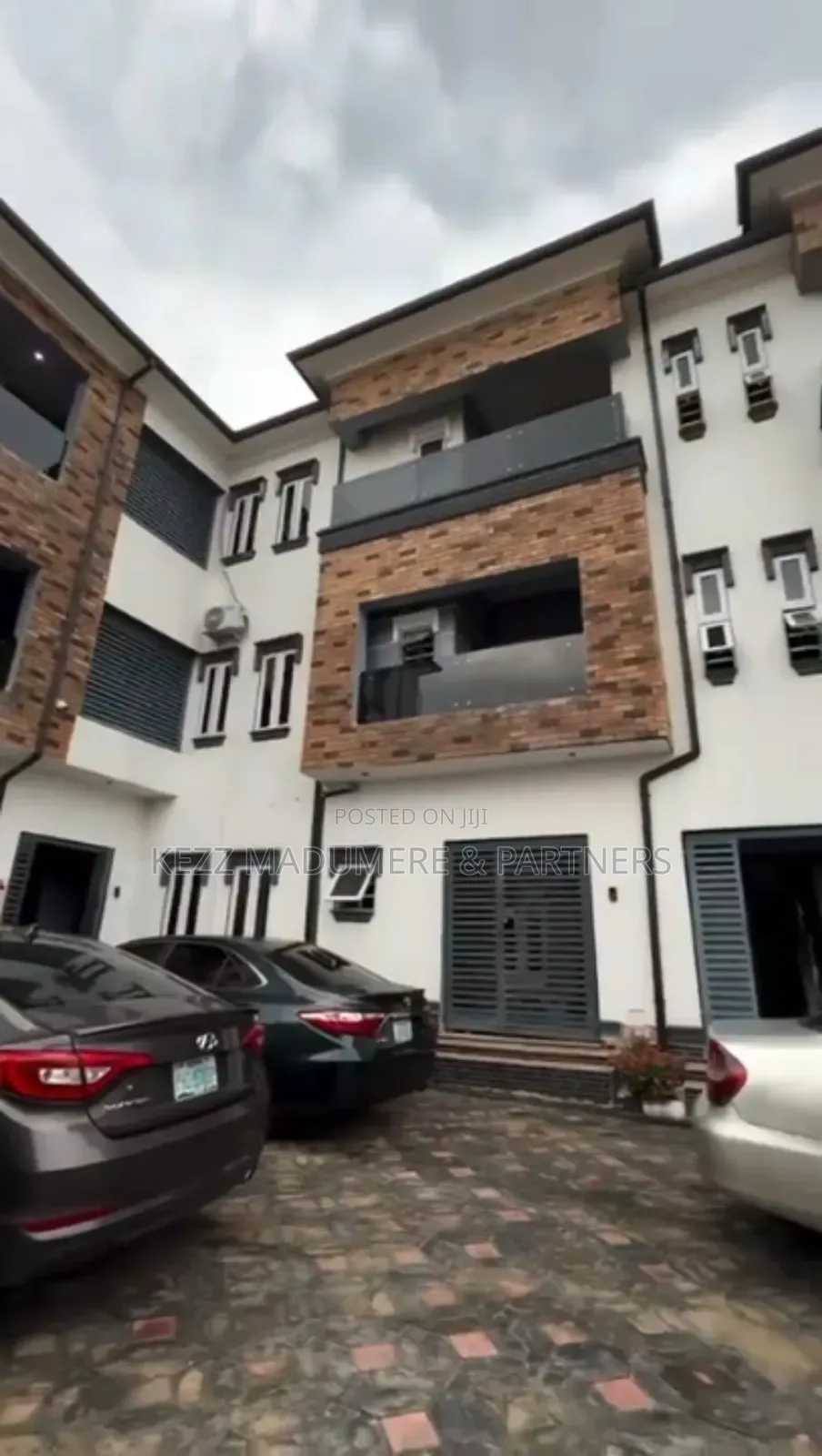 14bdrm Block of Flats in Nta Road, Port for sale in Port-Harcourt