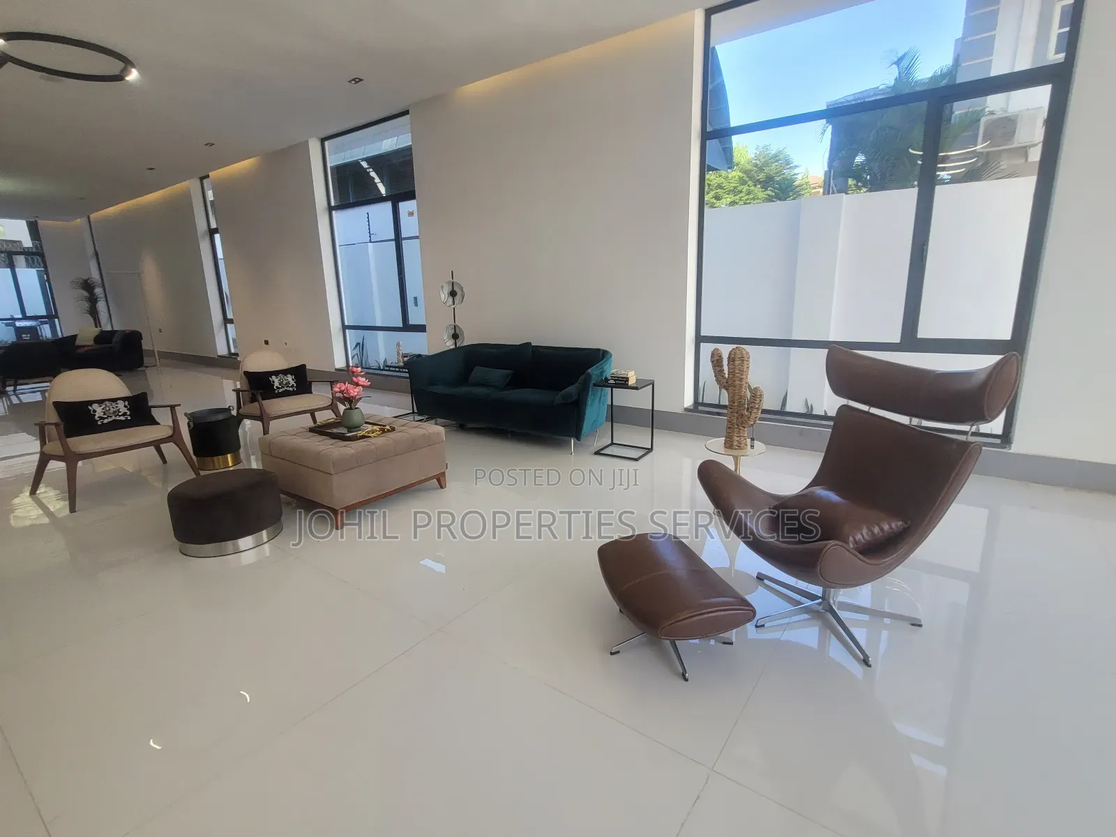 8bdrm Mansion in Asokoro for sale in Asokoro