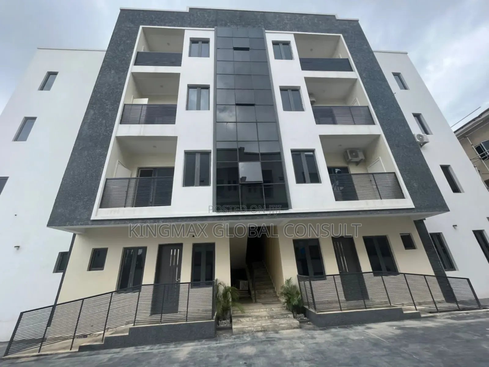 Studio Apartment in Jahi Glimore for sale in Jahi