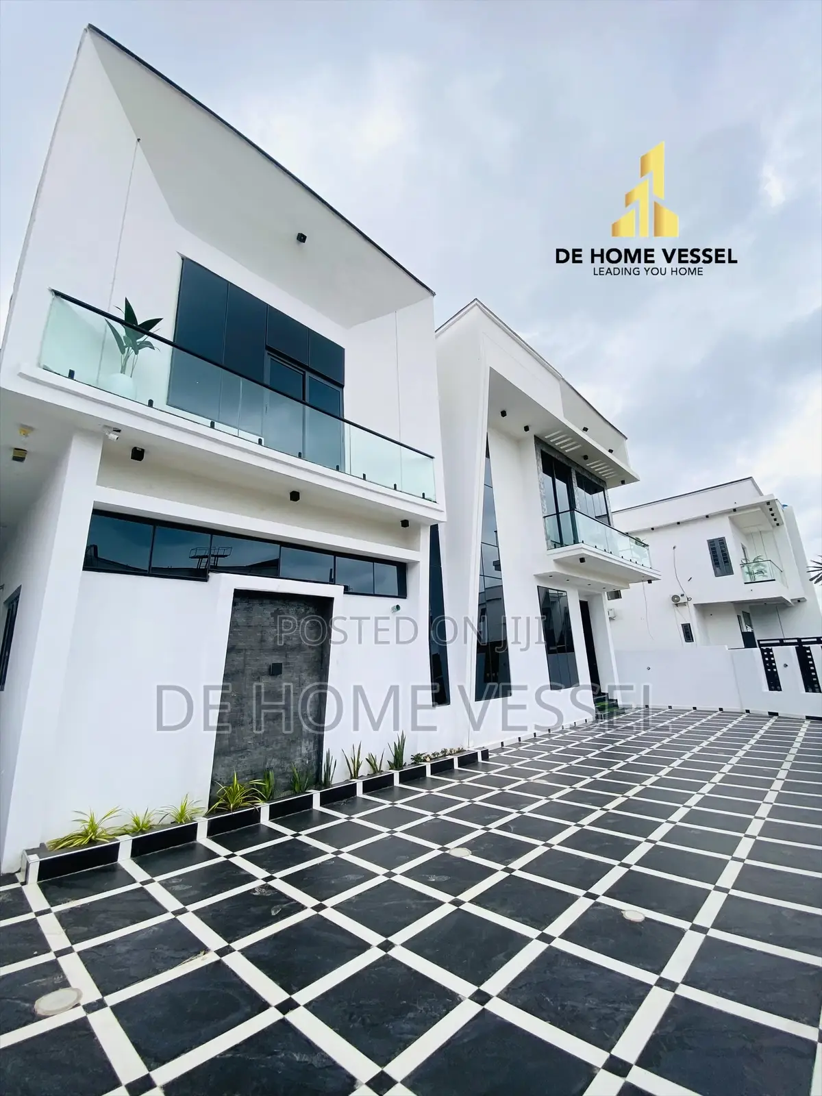 5bdrm Duplex in Ajah for sale in Ajah
