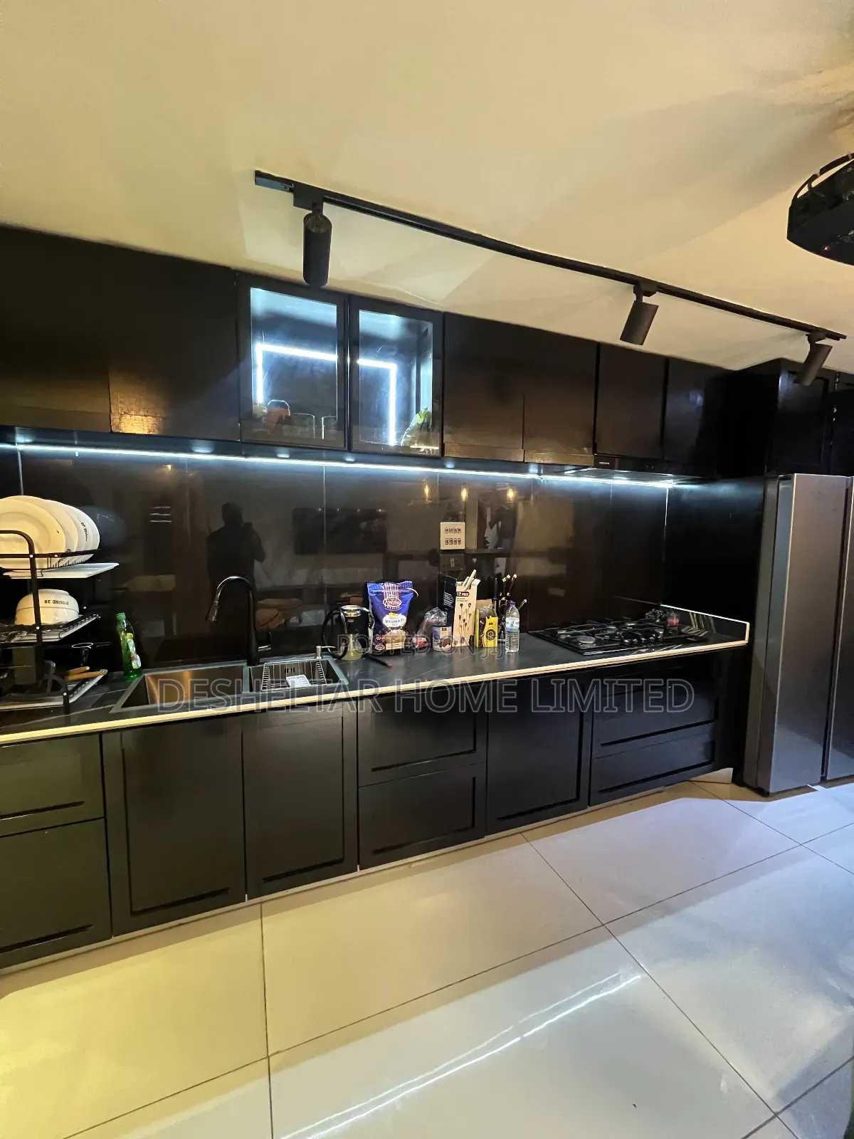 Furnished 2bdrm Apartment in Transit Village, Adeola Odeku for rent in Adeola Odeku