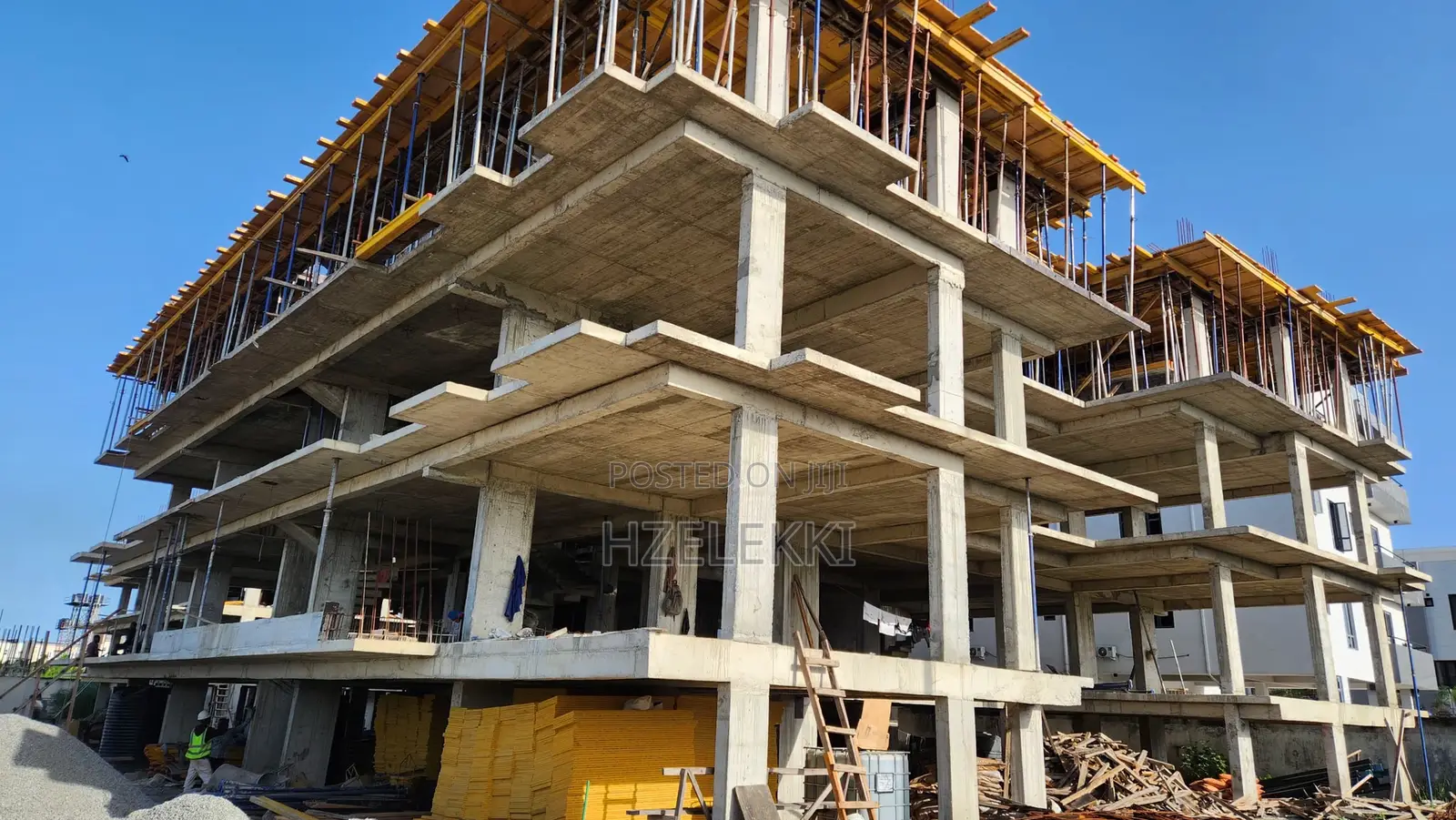 3 Bedroom Apartment With Bq In Lekki Phase 1 in Lekki Phase 1