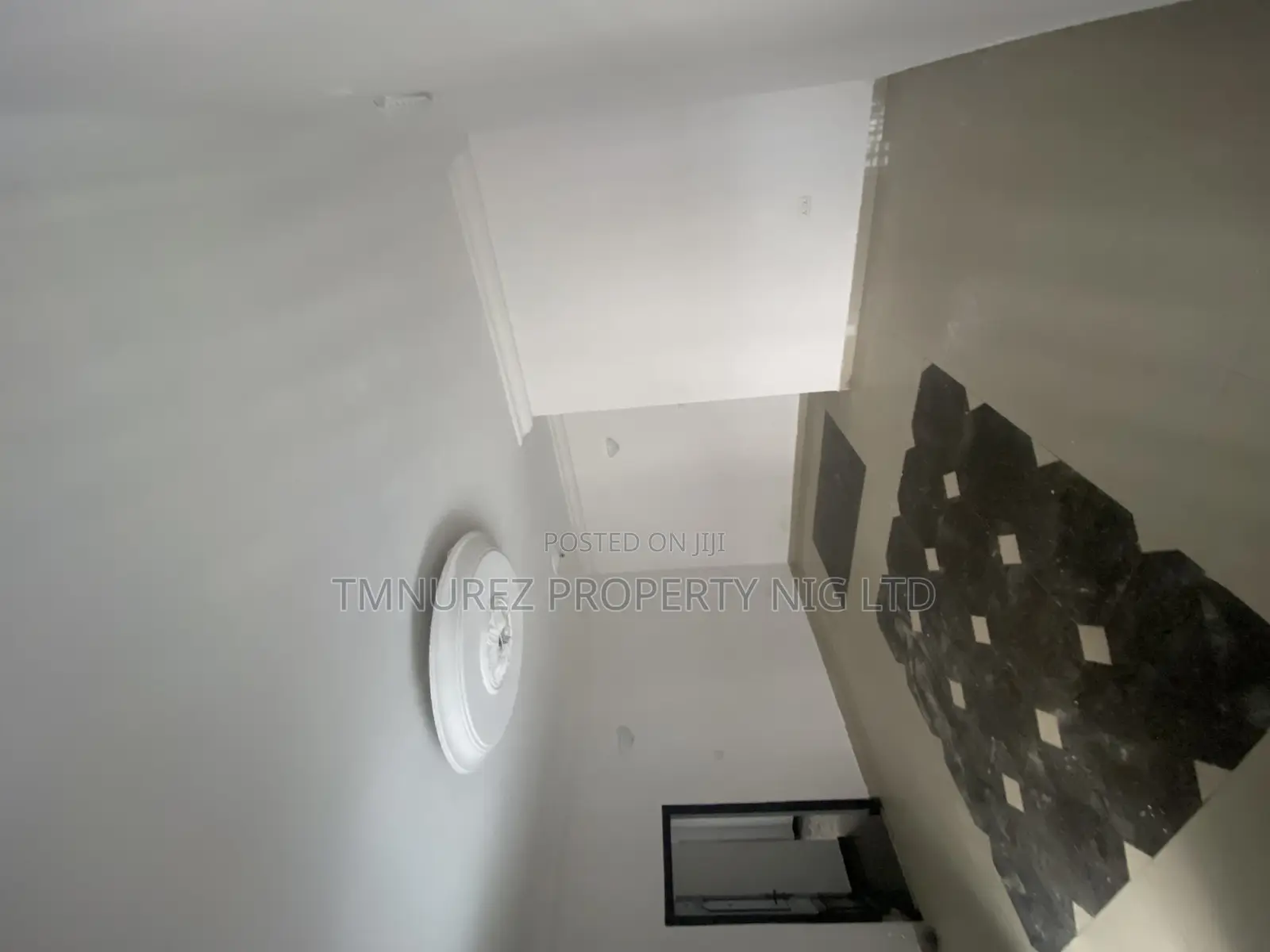 3bdrm Apartment in Osapa London for rent in Osapa london