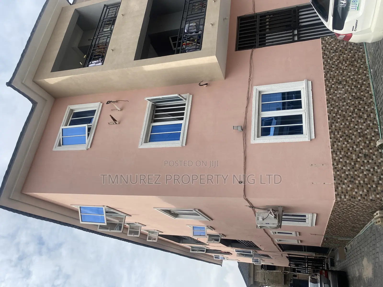 3bdrm Apartment in Osapa London for rent in Osapa london