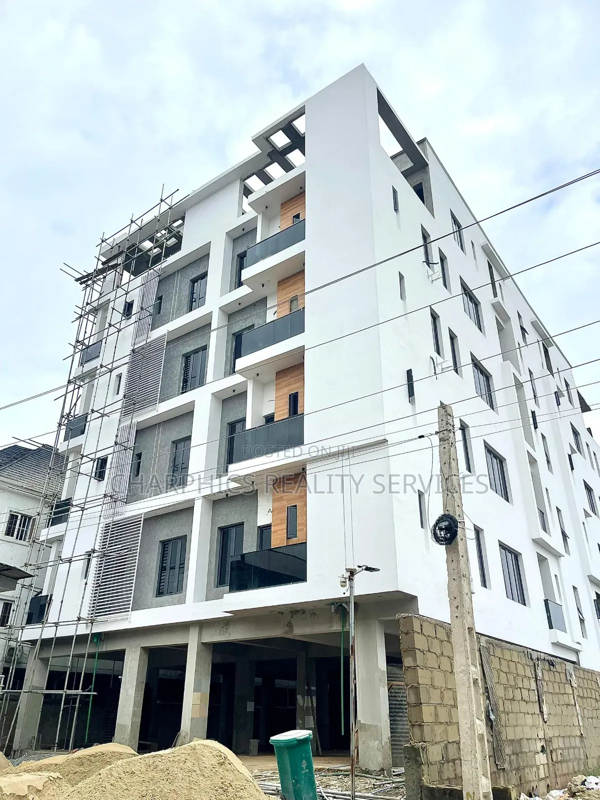 2bdrm Apartment in Ikate for sale in Ikate