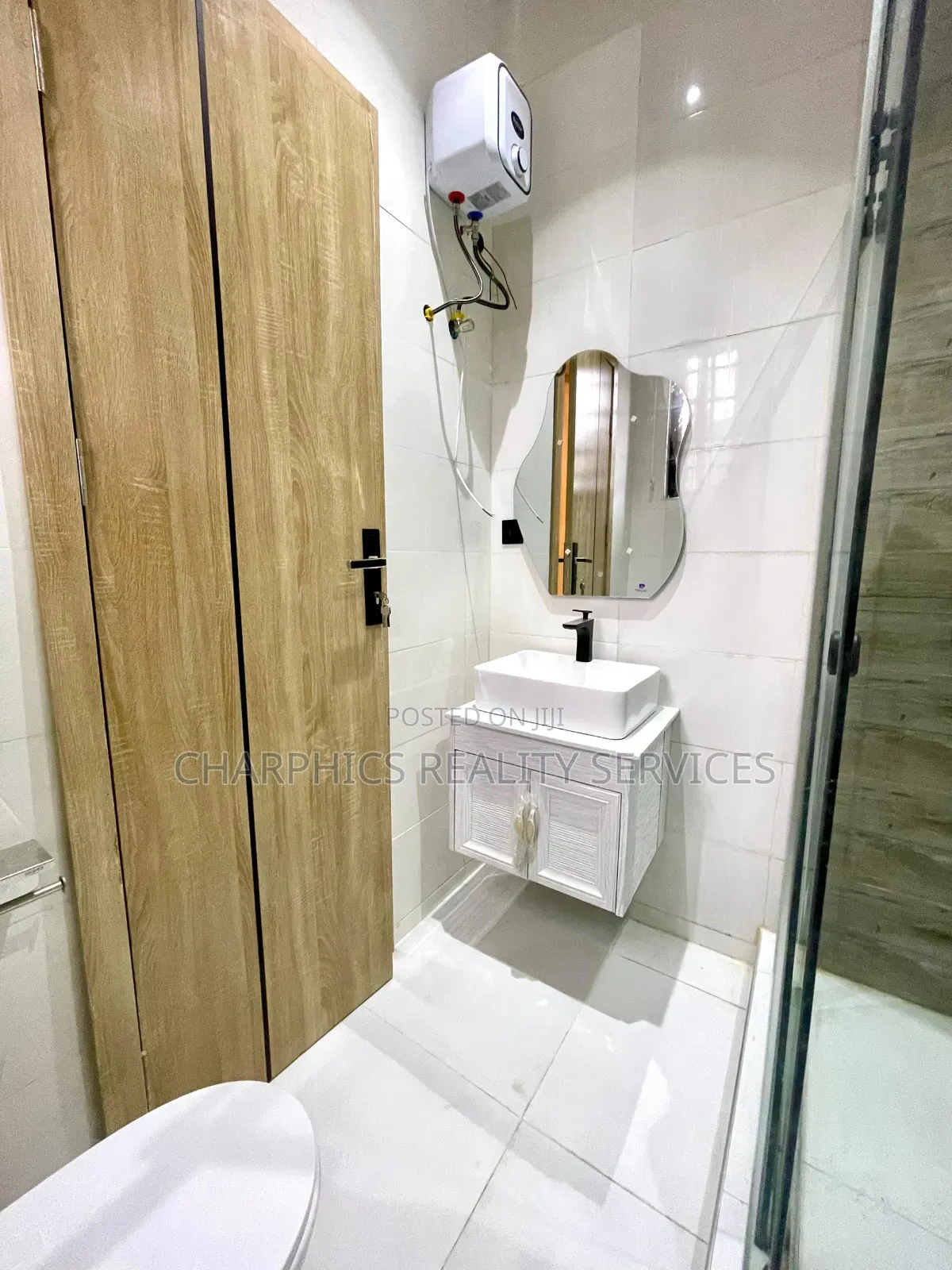 2bdrm Apartment in Ikate for sale in Ikate