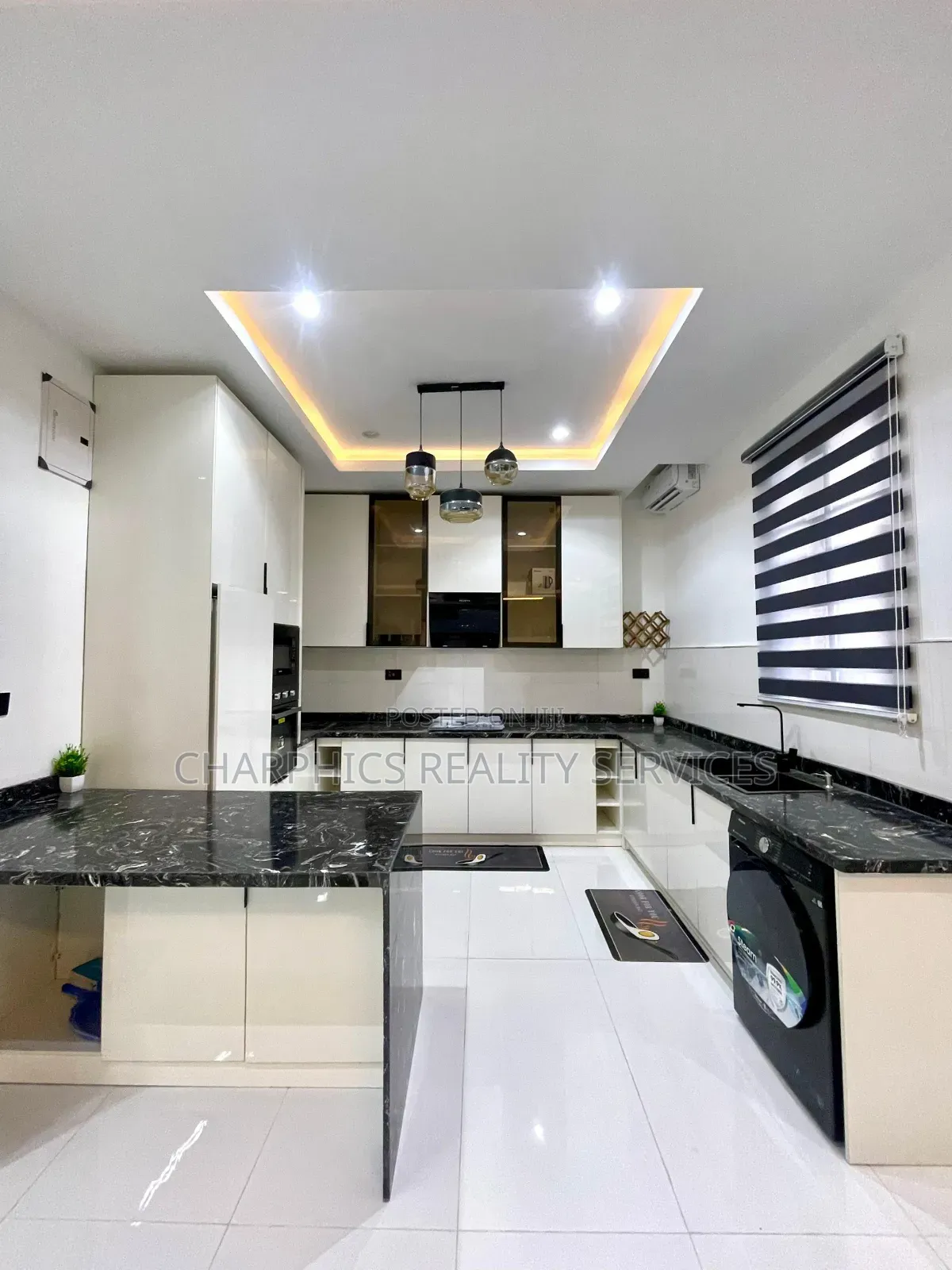 2bdrm Apartment in Ikate for sale in Ikate