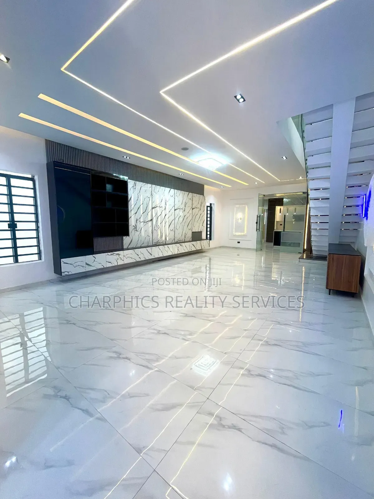 5bdrm Duplex in Ajah for sale in Ajah