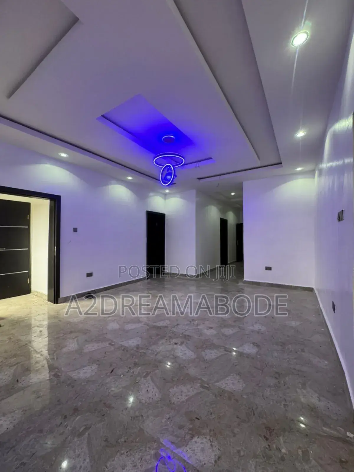 2bdrm Apartment in Toyin, Ikeja for sale in Ikeja
