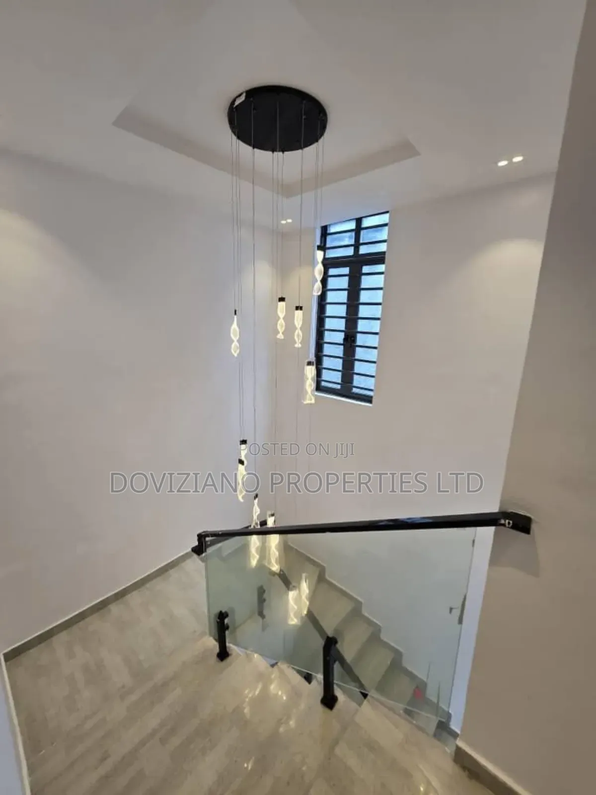 5bdrm Duplex in Lekki Phase 1 for sale in Lekki Phase 1