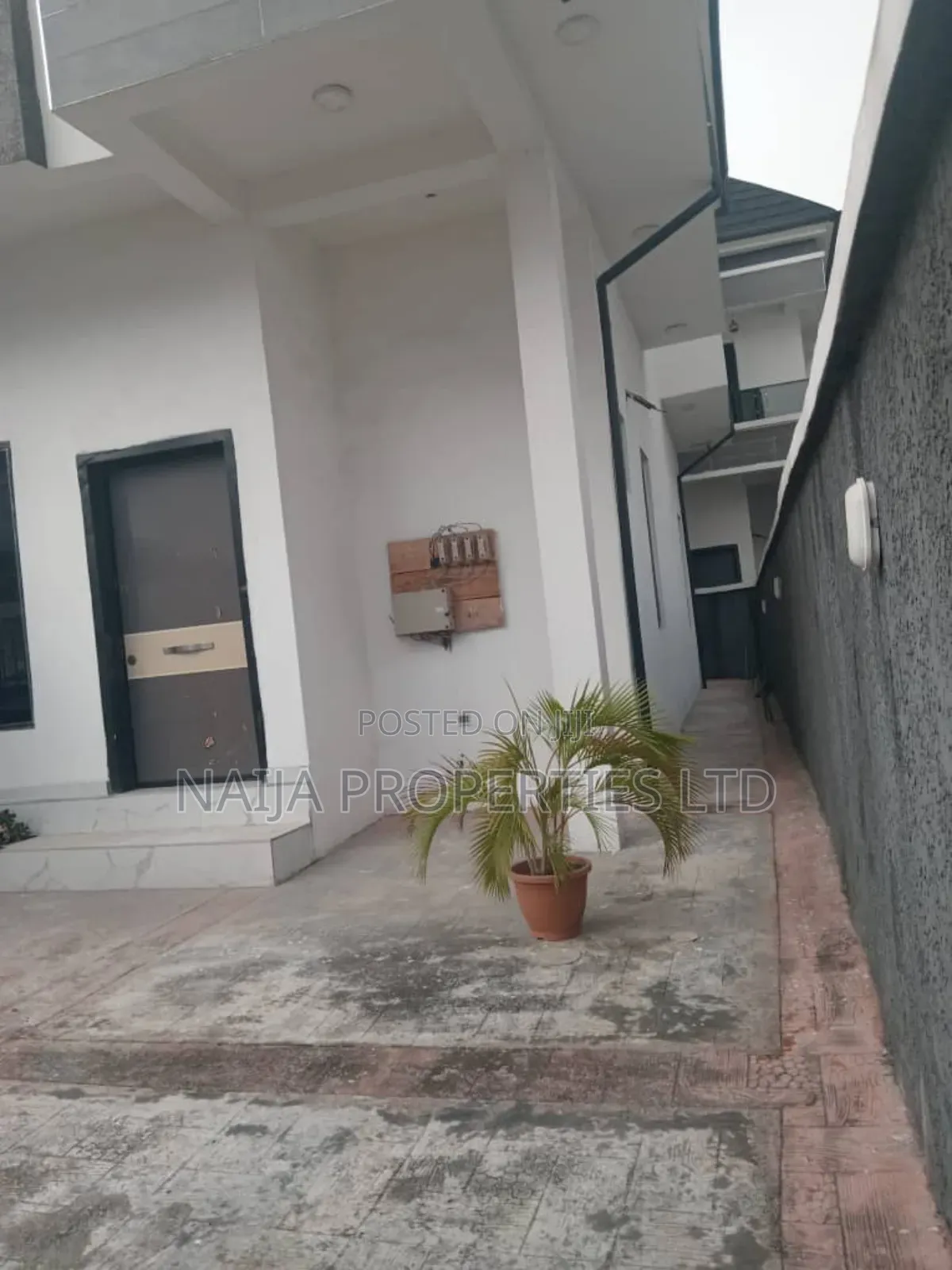 4bdrm Duplex in Bera Estate, Lekki for sale in Lekki