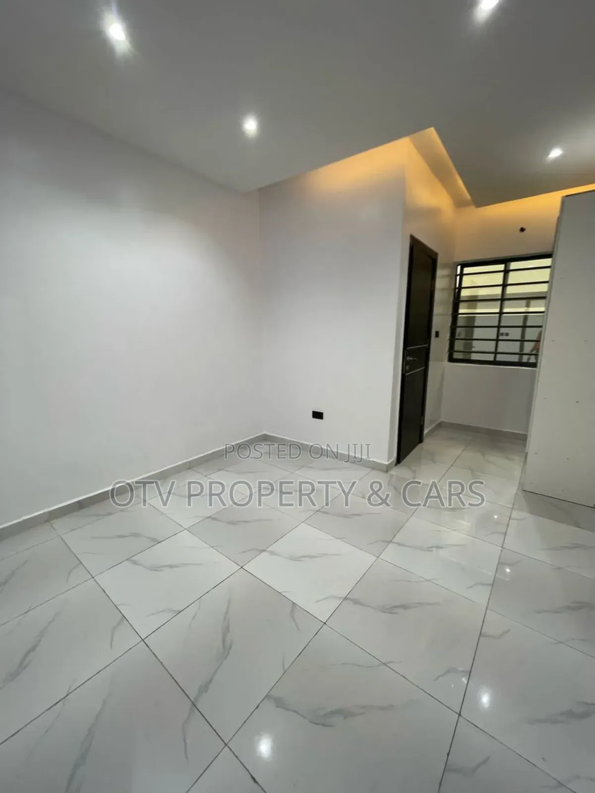 Furnished 2bdrm Apartment in Lekki Phase 1 for sale in Lekki Phase 1