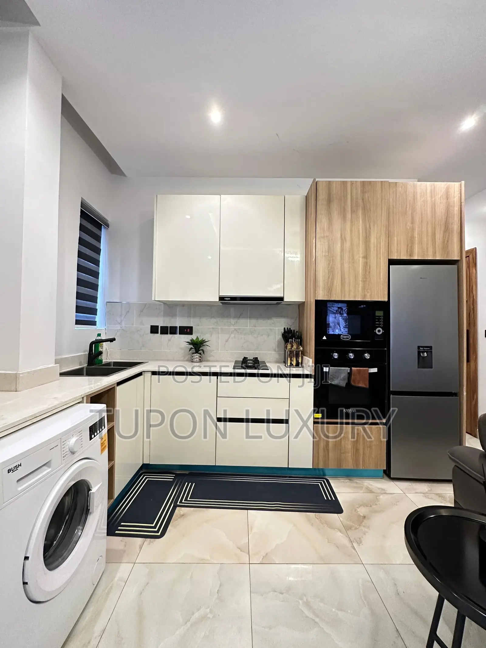 Luxury 1bedroom With Pool, Ps5 Board Game in Lekki Phase 1