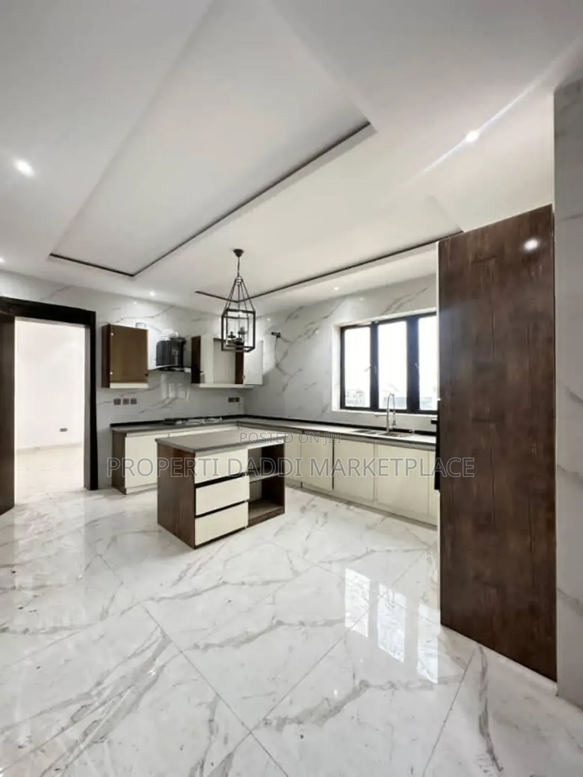 Furnished 4bdrm Maisonette in Ikoyi for sale in Ikoyi