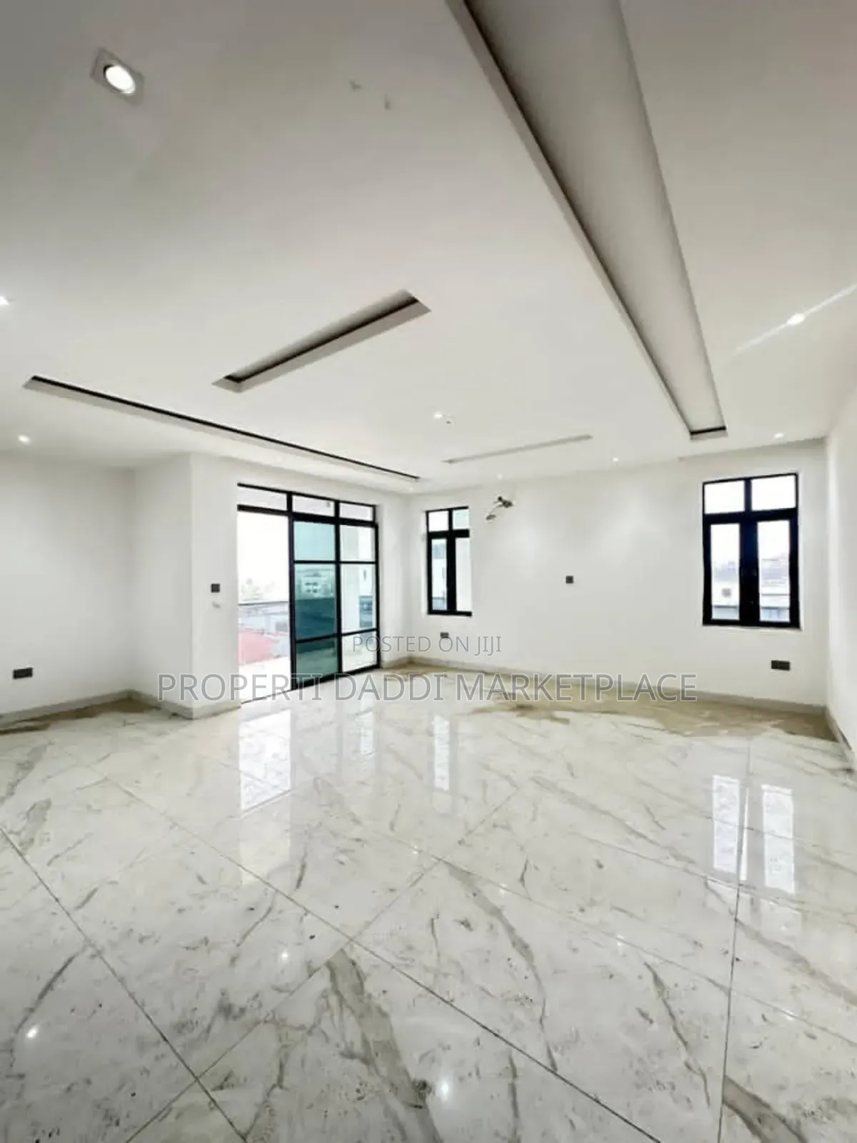 Furnished 4bdrm Maisonette in Ikoyi for sale in Ikoyi