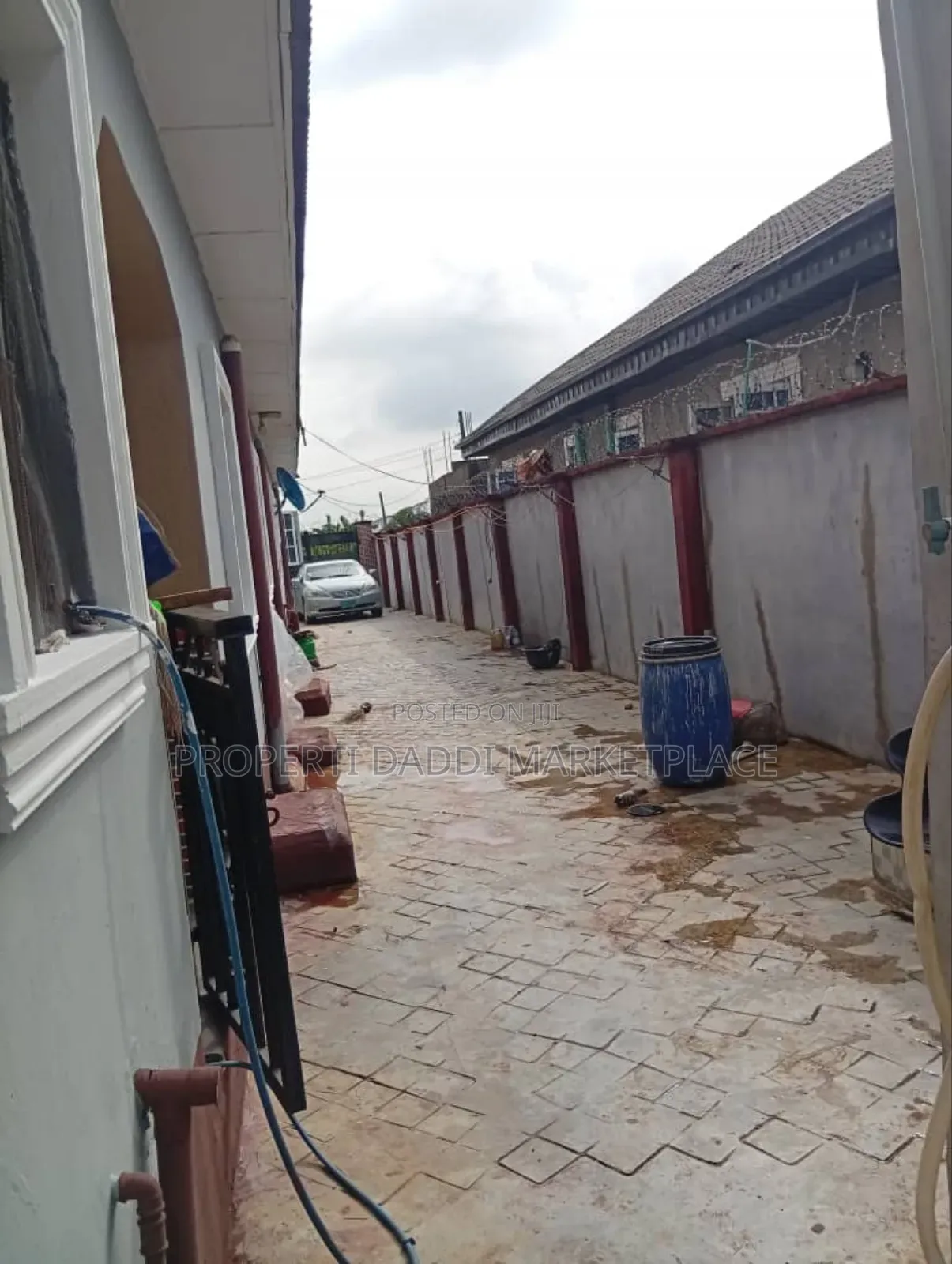 5bdrm Block of Flats in Ayobo for sale in Ayobo