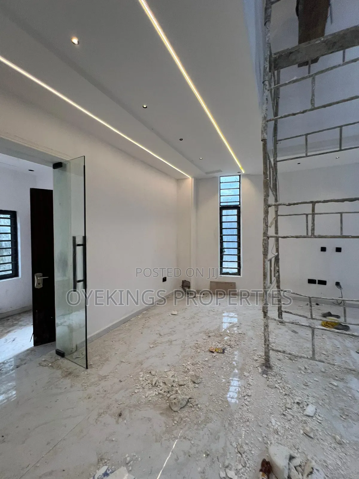 4bdrm Duplex in Adeoje, Akala Express for sale in Akala Express