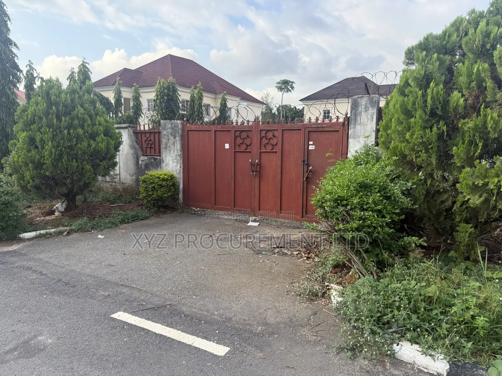 1,200 SQM Land Asokoro Main, Fenced and Gated. in Asokoro