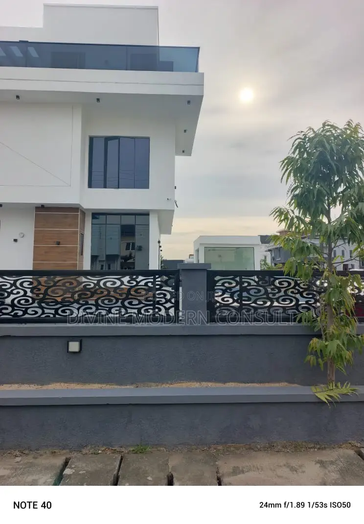 Furnished 4bdrm Duplex in Osapa London for sale in Osapa london