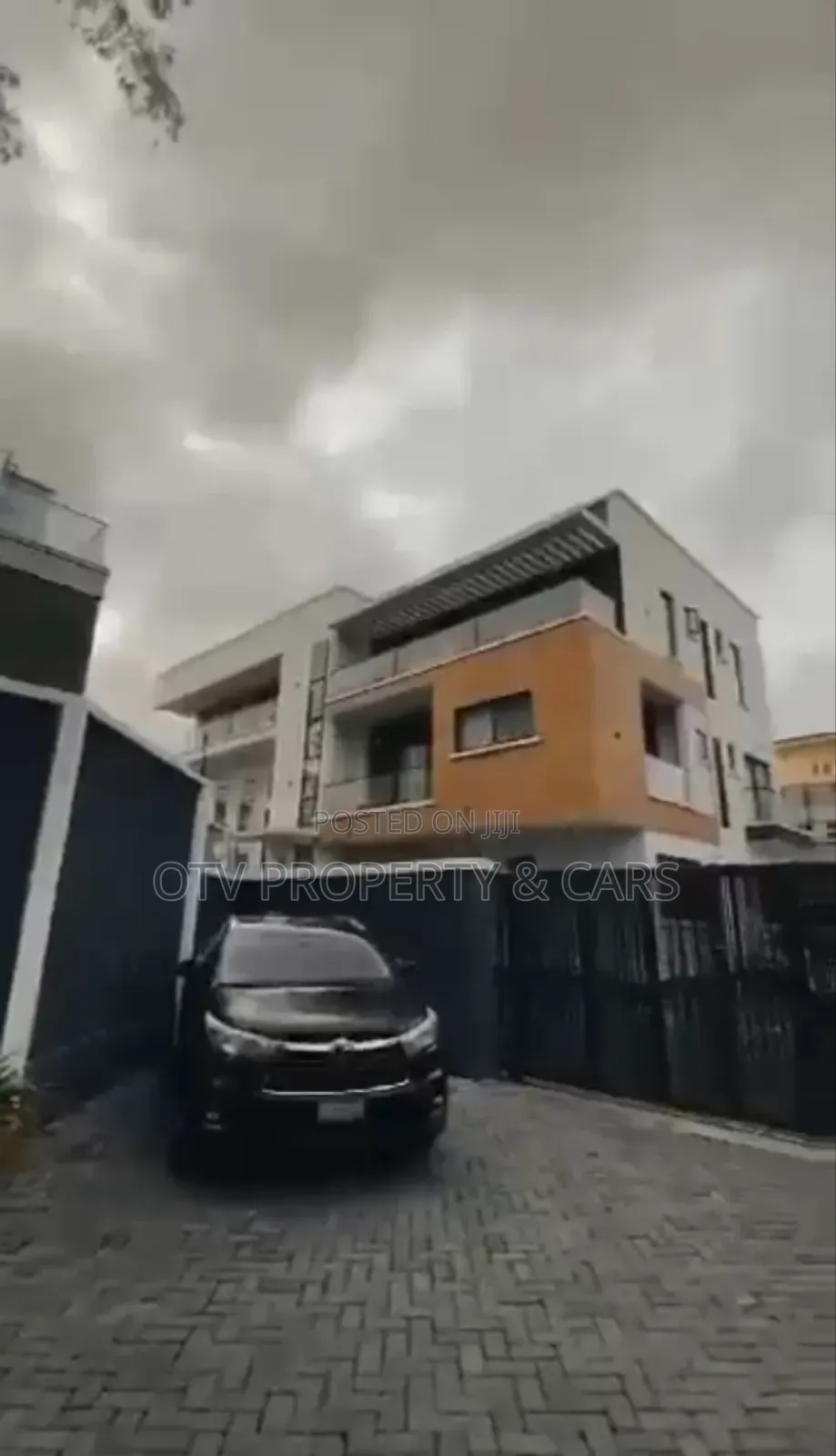 Furnished 5bdrm Duplex in Lekki Phase 1 for sale in Lekki Phase 1