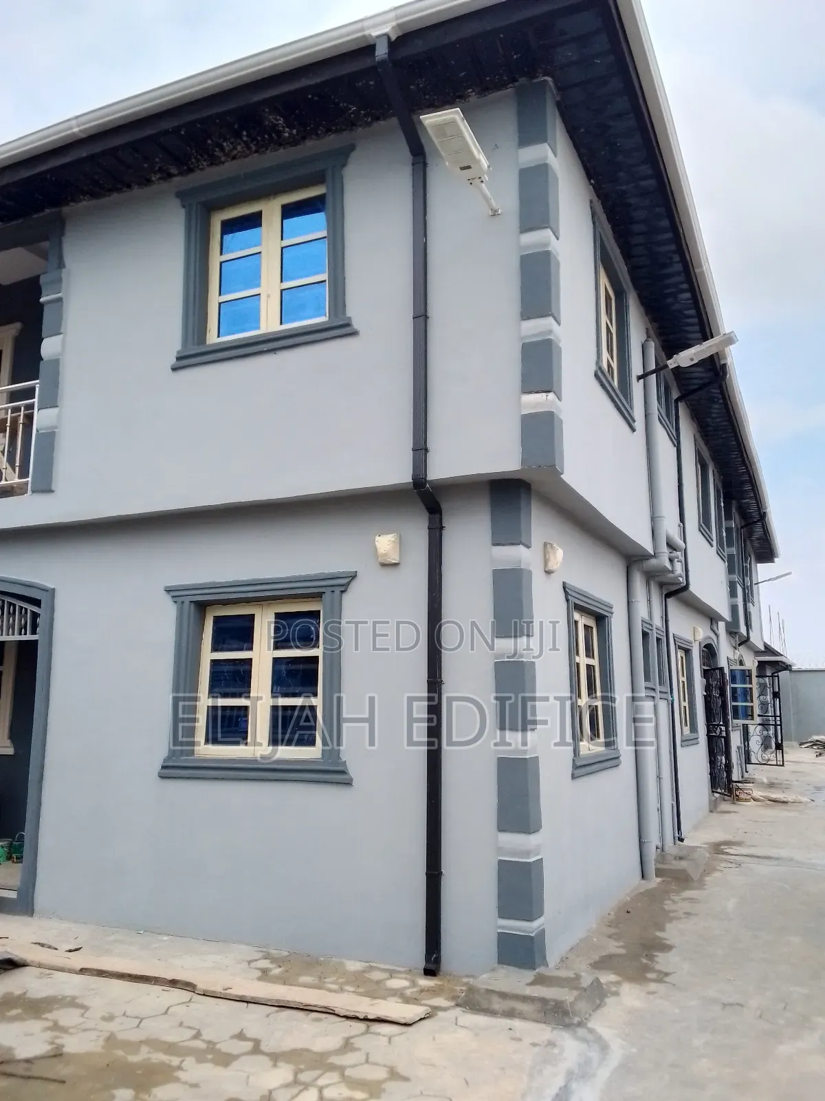 Furnished 2bdrm Block of Flats in Jairus Hotel, Ikorodu Garage for rent in Ikorodu Garage