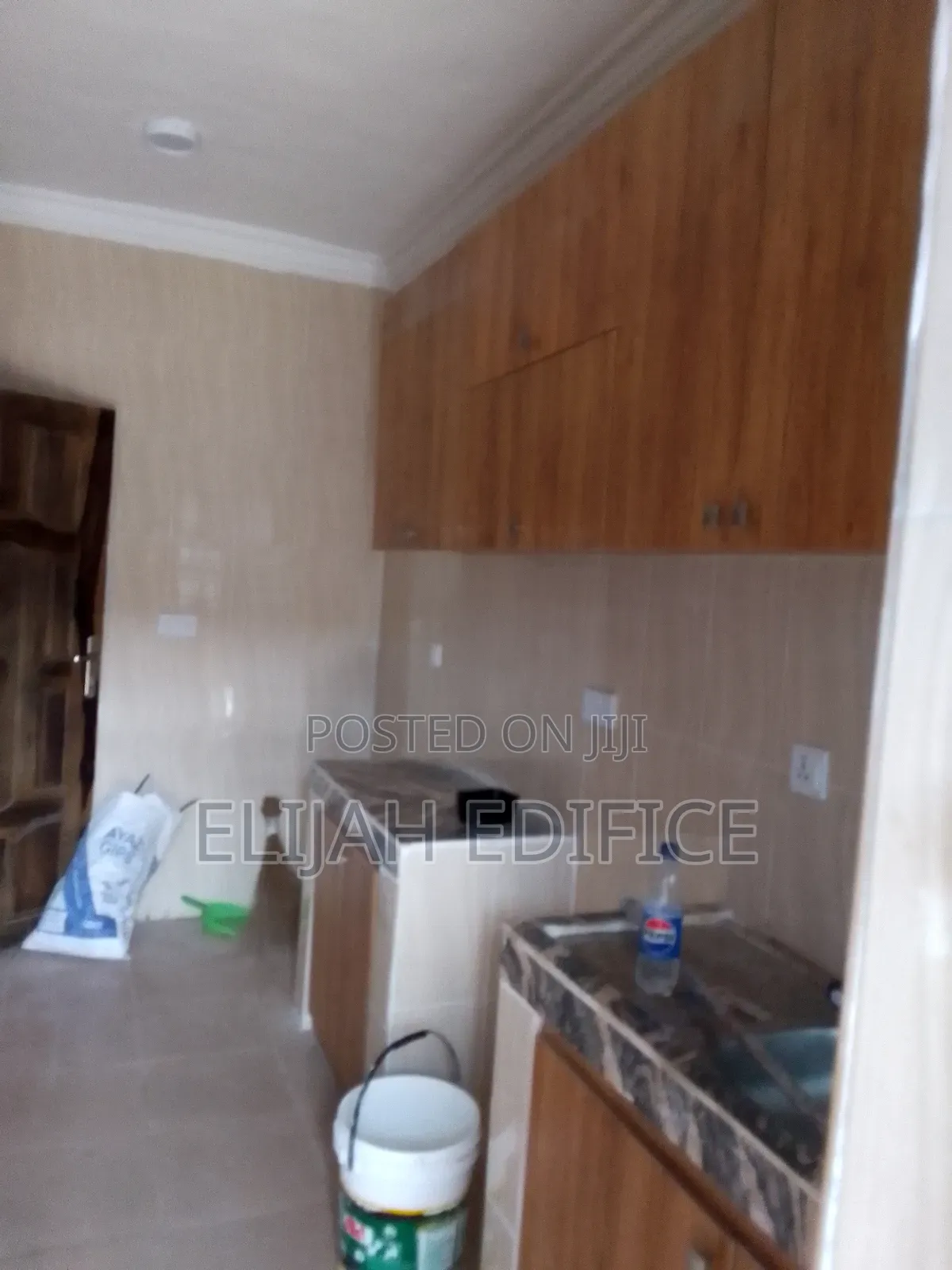 Furnished 2bdrm Block of Flats in Jairus Hotel, Ikorodu Garage for rent in Ikorodu Garage