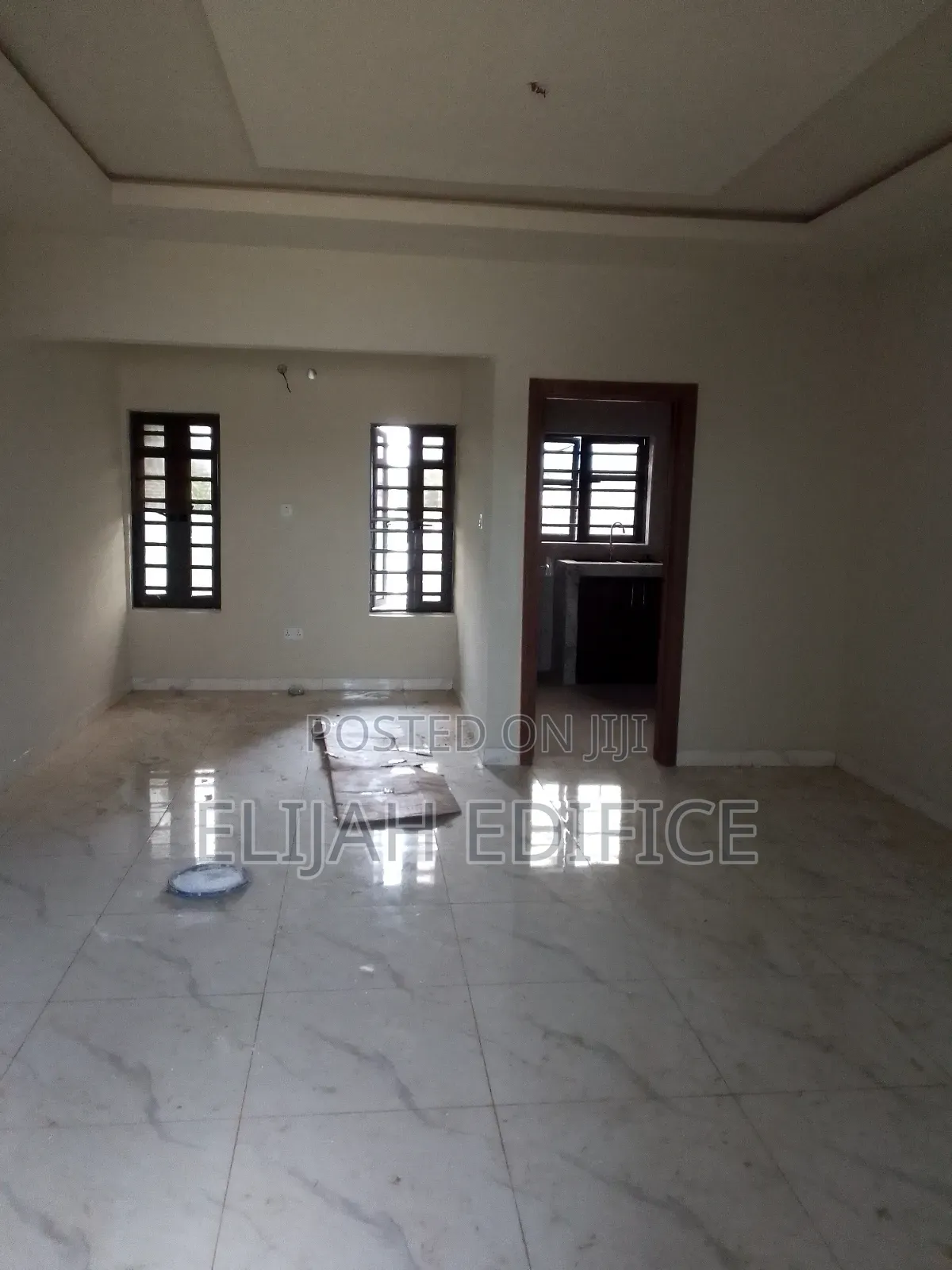 Furnished 2bdrm Block of Flats in Sherrifyt Hotel, Ikorodu Garage in Ikorodu Garage