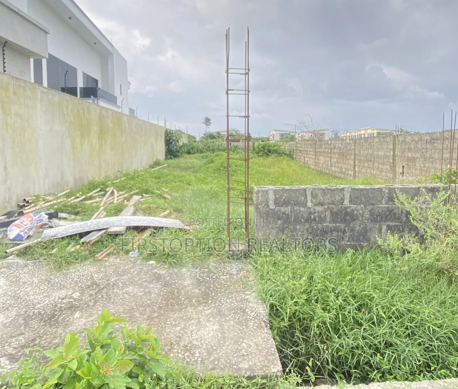 483sqm Fenced Land With Cofo at Ajayi Apata Estate Sangotedo in Sangotedo