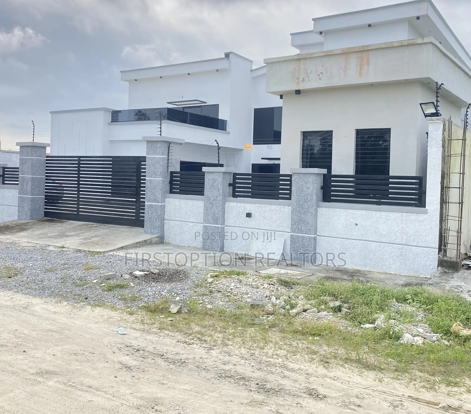 483sqm Fenced Land With Cofo at Ajayi Apata Estate Sangotedo in Sangotedo