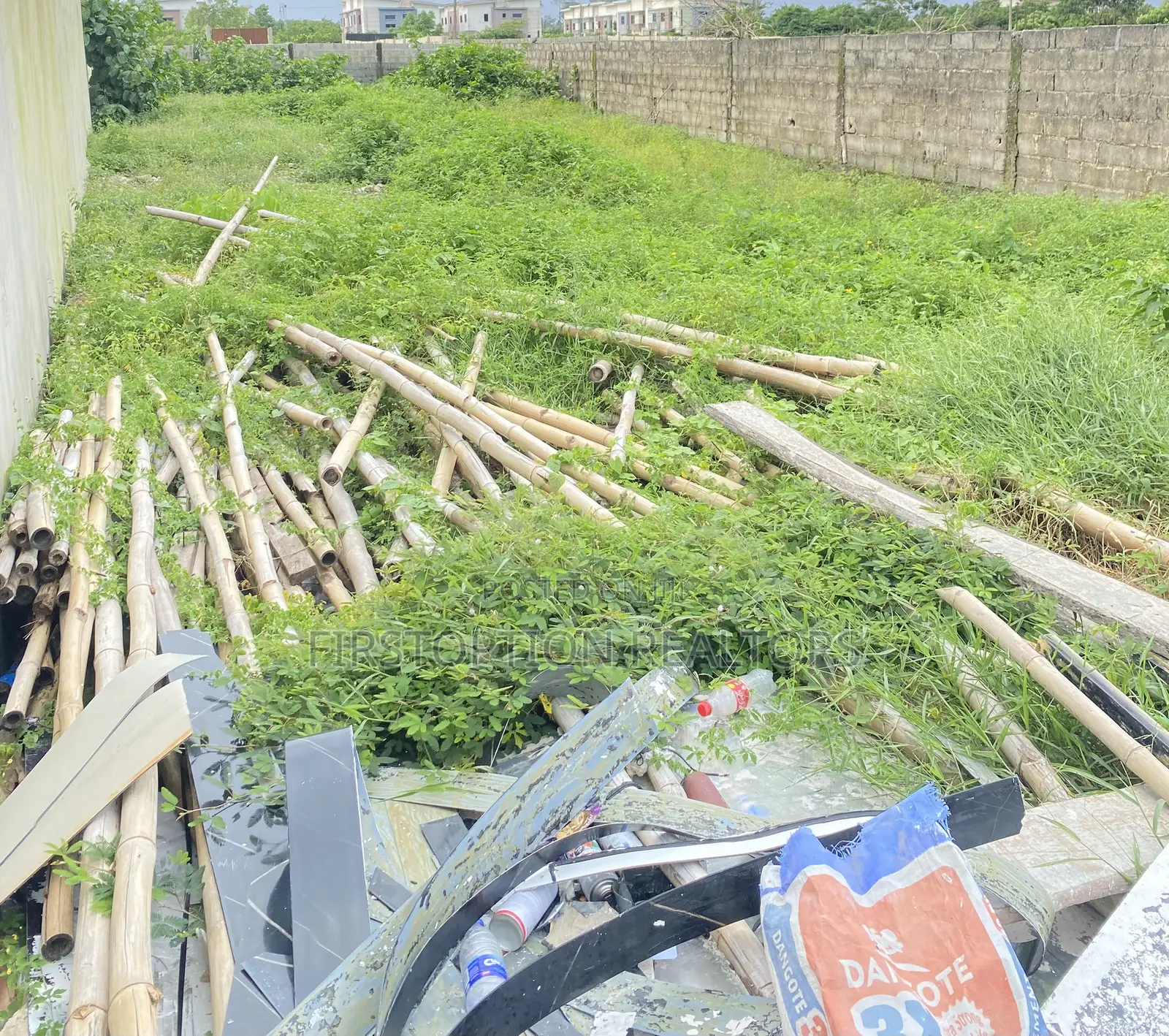 483sqm Fenced Land With Cofo at Ajayi Apata Estate Sangotedo in Sangotedo