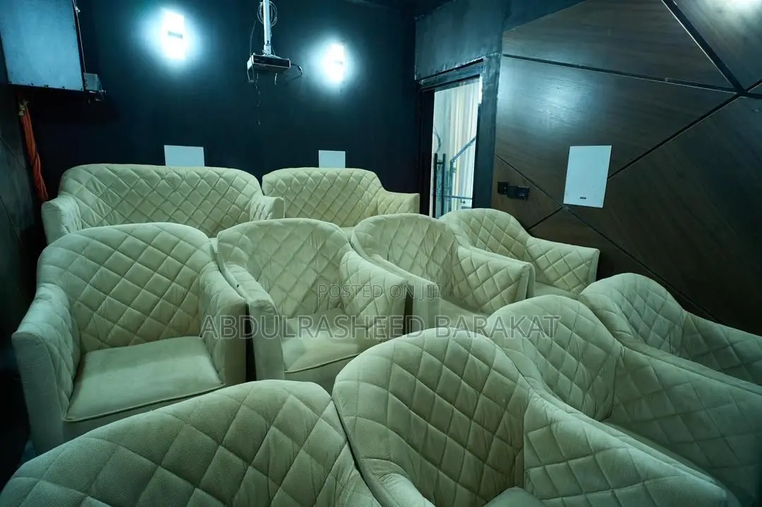 Magnificent 6 Bedroom Apartment With Top Notch Amenities in Lekki Phase 2