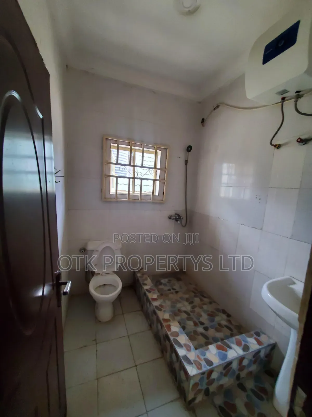 2bdrm Block of Flats in Works And Housing, Gwarinpa for rent in Gwarinpa