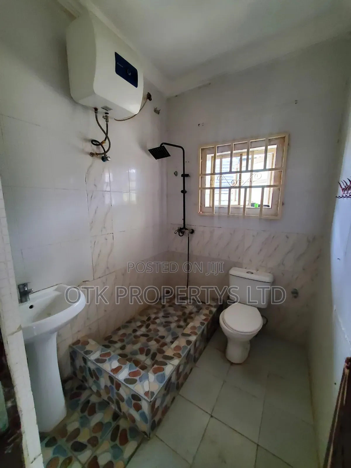 2bdrm Block of Flats in Works And Housing, Gwarinpa for rent in Gwarinpa