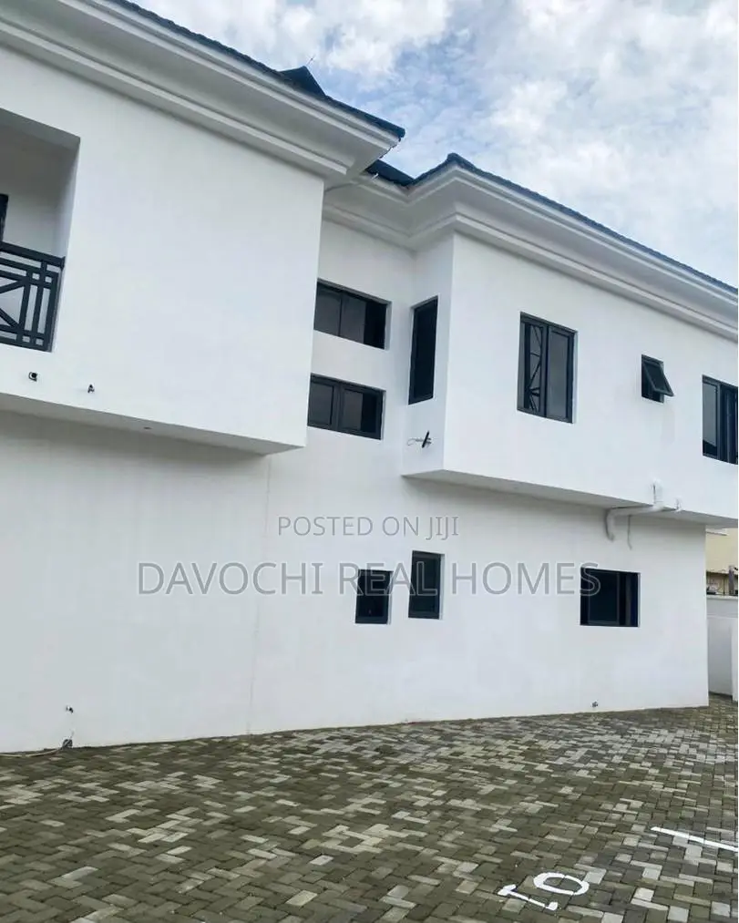 3bdrm Duplex in Lekki Phase1 for rent in Lekki Phase 1