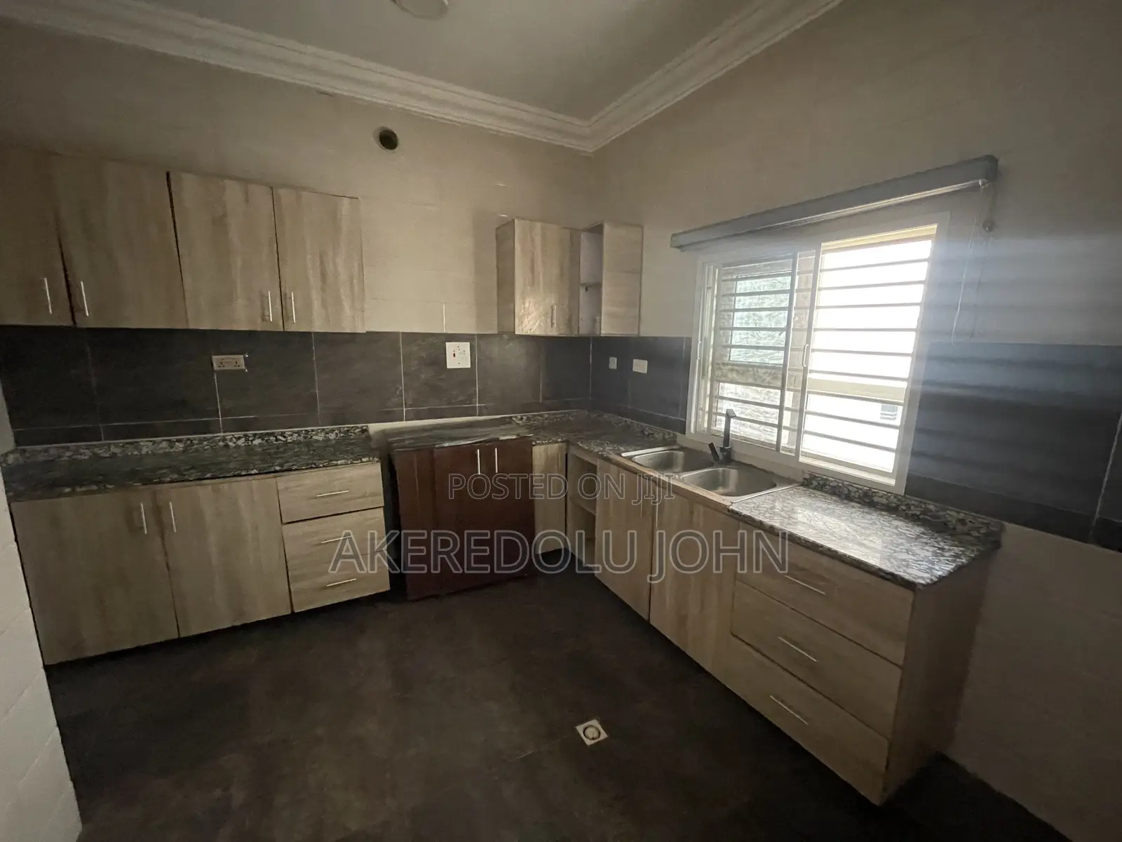 3bdrm Block of Flats in Jahi for rent in Jahi